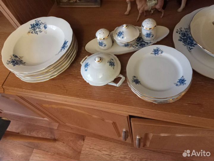 Сервиз столовый