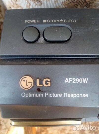 Видеомагнитофон LG AF290W