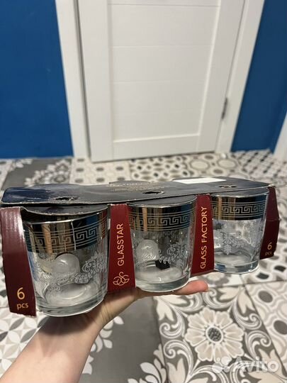 Бокалы и графин