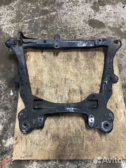 Подрамник V30 Тойота Камри