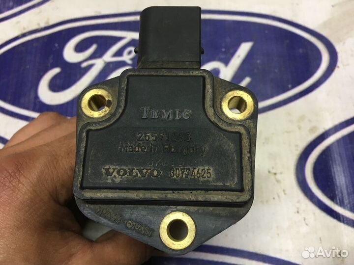 Датчик уровня масла Volvo