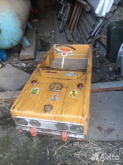 Машинка на педалях СССР