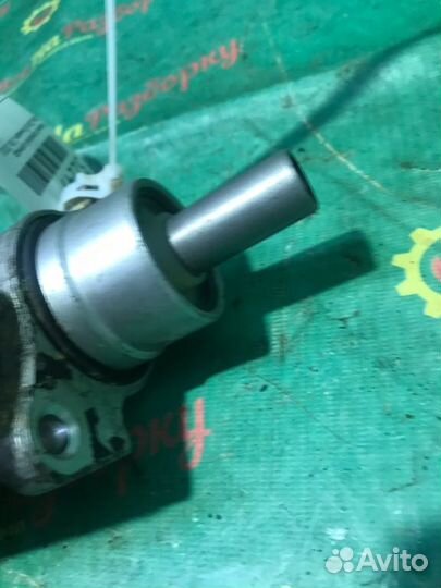 Главный тормозной цилиндр Opel Zafira B минивэн