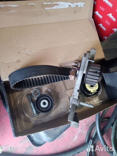 Грм+ помпа. Лада Ларгус