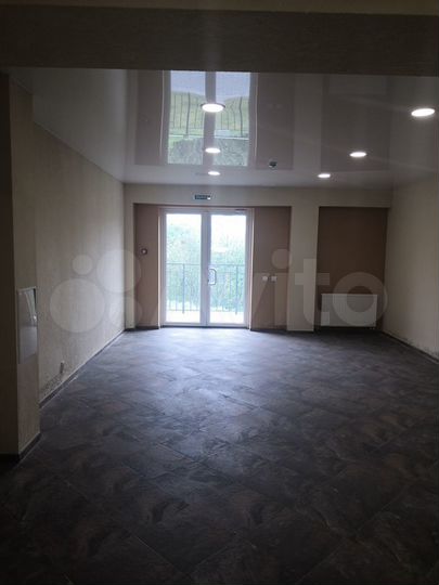 Свободного назначения, 70 м²