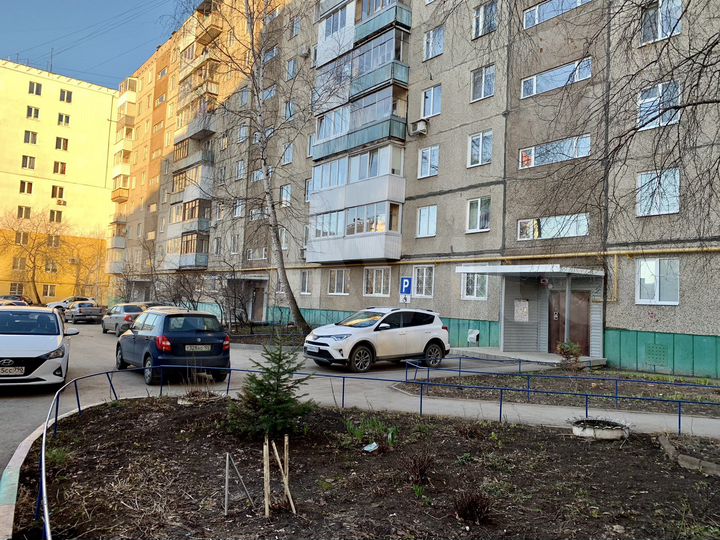 3-к. квартира, 69,9 м², 1/9 эт.