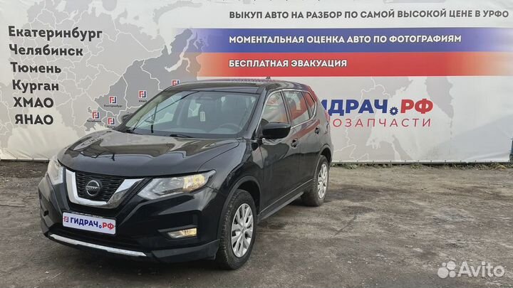 Накладка заднего крыла левого Nissan Roque (T32) 78861-4BA0A