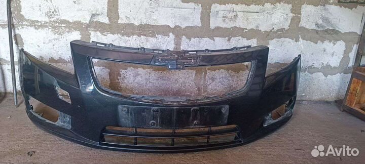 Бампер оригинальный Шевроле Круз