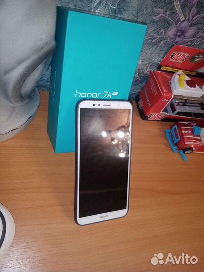 Телефон Honor 7а pro