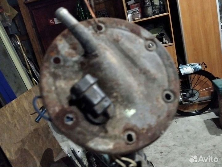 Бензонасос