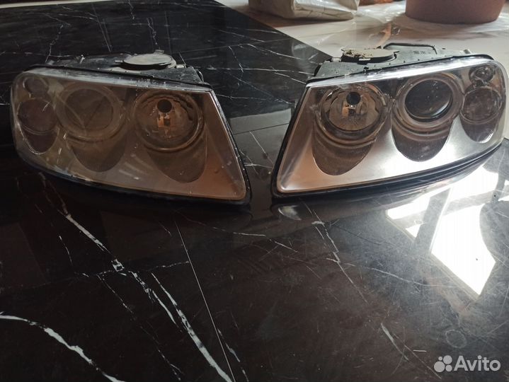 Фары на volkswagen touareg 1