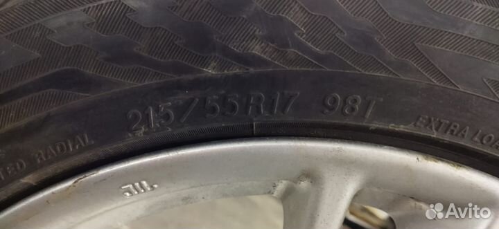 Yokohama Ice Guard Stud IG55 215/55 R17