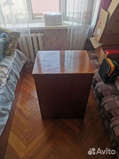 Швейная машина Чайка 2