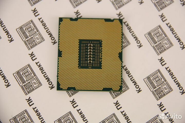 Intel Xeon E5 2640 v2 - (8/16 2.0-2.5 ghz)