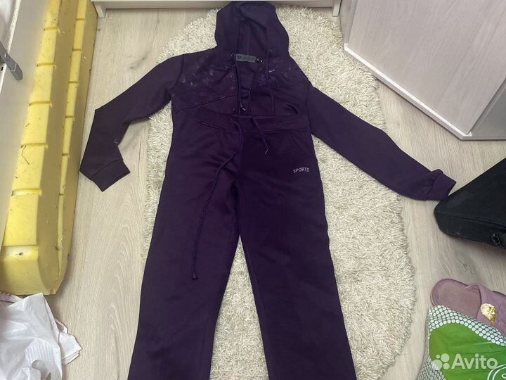 Спортивный костюм