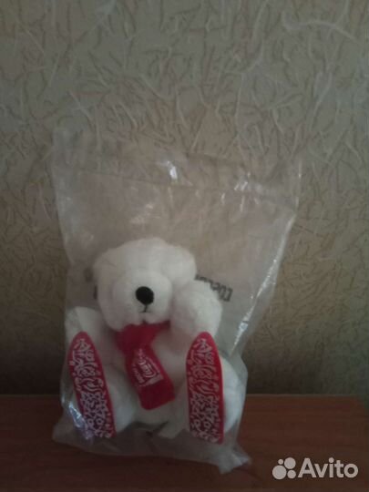 Сувенирный мишка. Сочи 2014. Кока кола