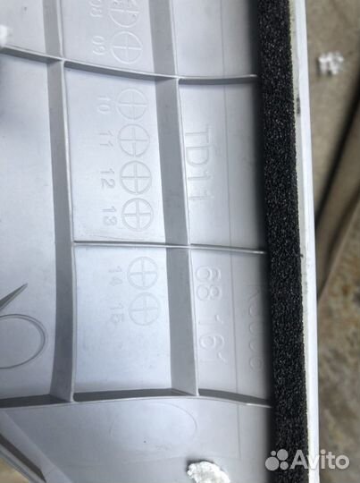 Обшивка передней стойки Мазда сх9 CX9