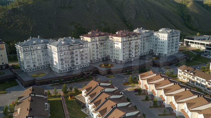 Свободного назначения, 303.7 м²