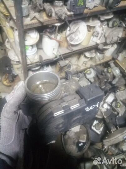 Заслонка дроссельная и другое Peugeot 301