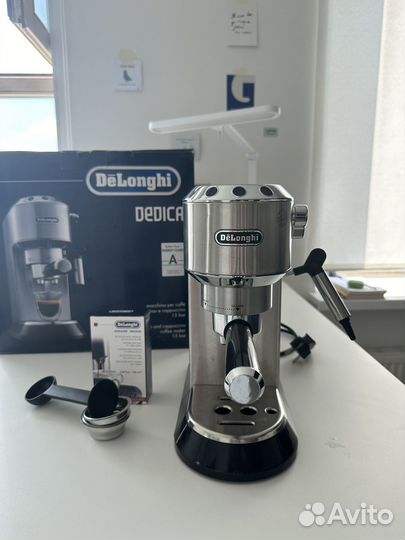 Кофемашина delonghi