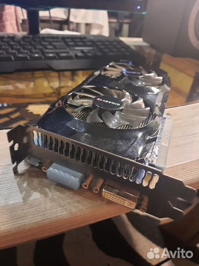 Видеокарта GTX 460 gigabyte