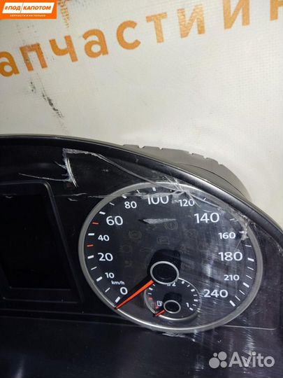 Панель приборов (щиток) Volkswagen Tiguan рест