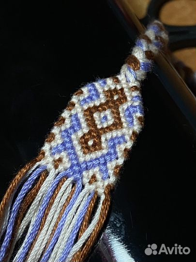 Браслет ручной работы, фенечка