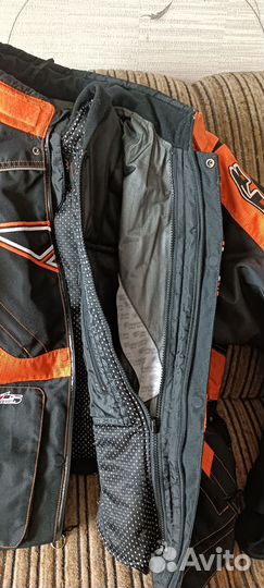 Продаётся снегоходный костюм FXR adrenaline