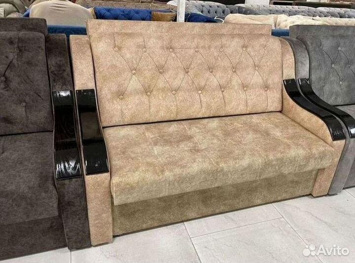 Прямой мини диван на заказ