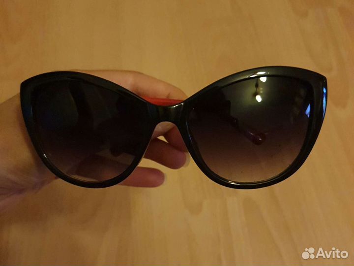 Солнцезащитные очки