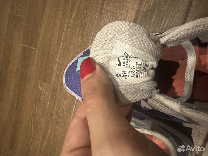 Кроссовки nike