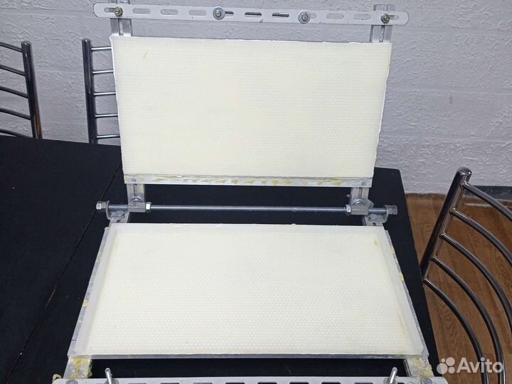 Станок для изготовления вощины.Рута