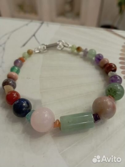 Браслет из самоцветов