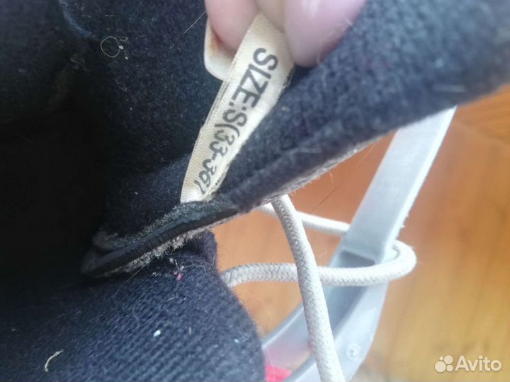 Роликовые коньки