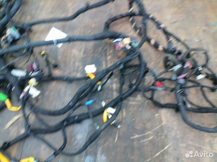 Электропроводка салонная (Geely Coolray)