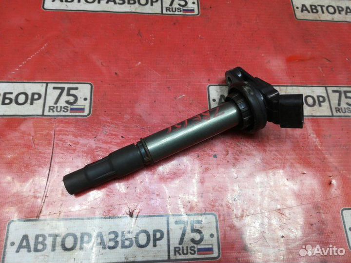 Катушка зажигания Toyota Corolla ZRE151L 1zrfe