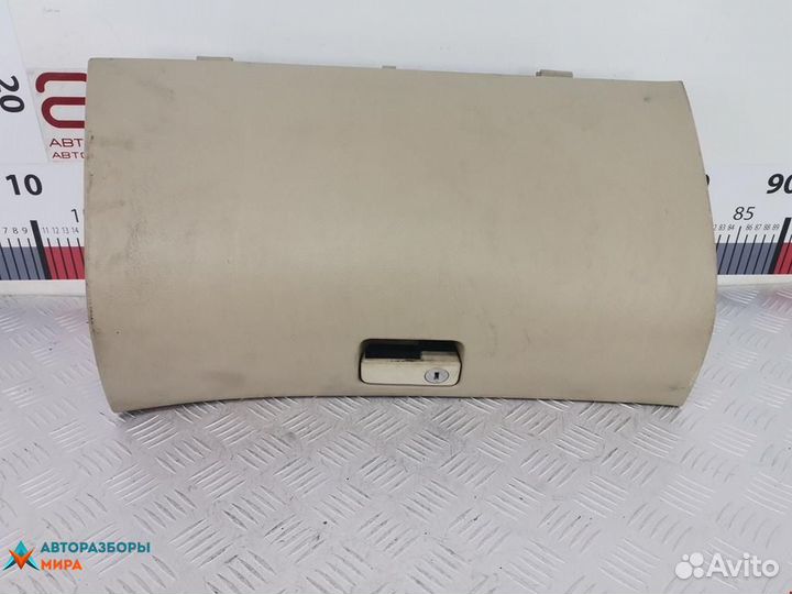 Бардачок Toyota Avensis 2 (T250) 2005