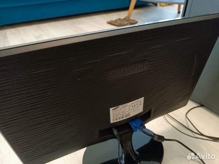 Монитор Samsung для компьютера 22 дюйма