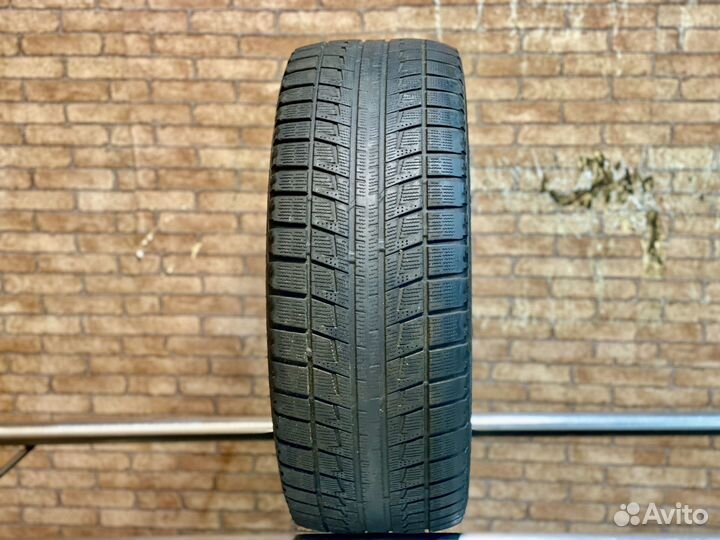 Bridgestone Blizzak Revo2 205/55 R16