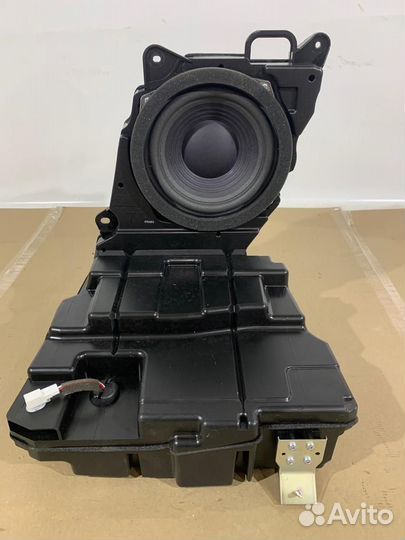 Сабвуфер Lexus RX4 c 2017-Н.В. Mark levinsonх