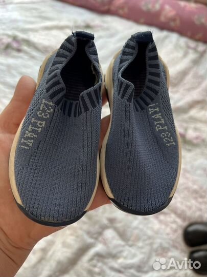 Кроссовки Zara