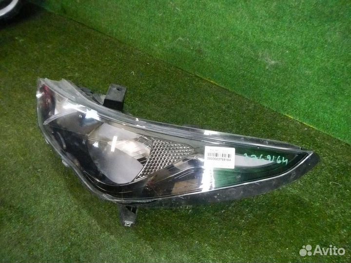 Фара левая Hyundai Solaris
