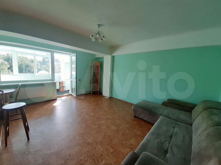 2-к. квартира, 65 м², 7/14 эт.