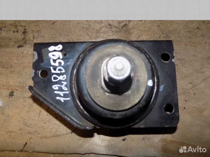 Опора двигателя правая RIO 2005-2011