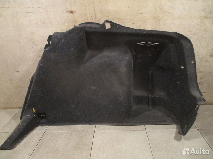 Обшивка багажника VW Polo