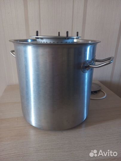 Бак из нержавейки 12л. 1.5