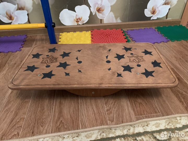 Балансборд / балансировочная доска