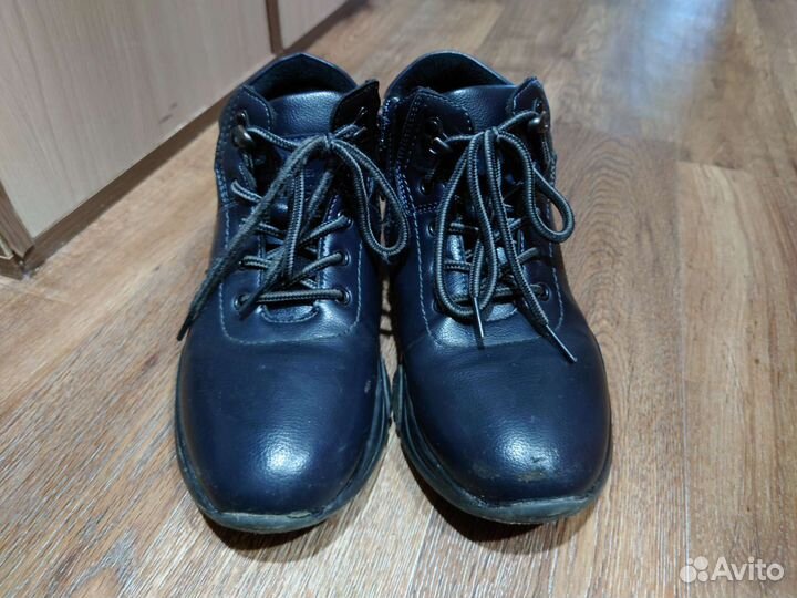 Ботинки демисезонные 38