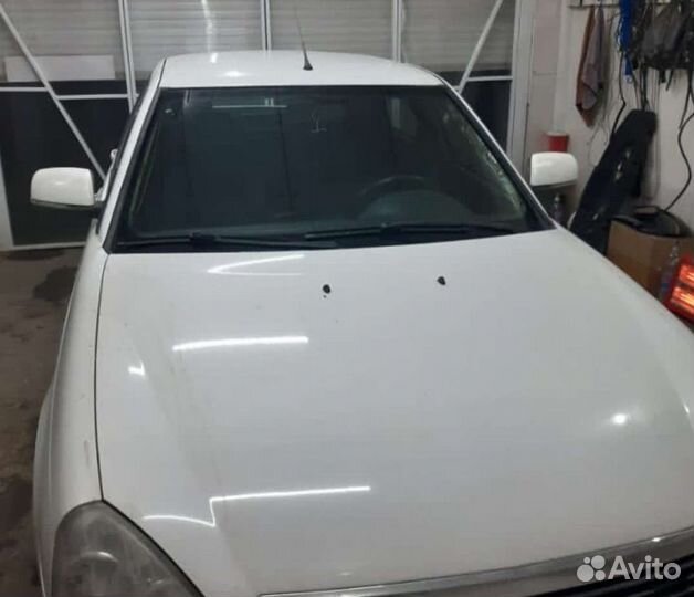 Автостекла на приору