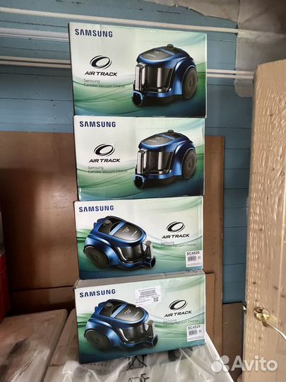 Пылесос с контейнером для пыли Samsung VCC4520S36